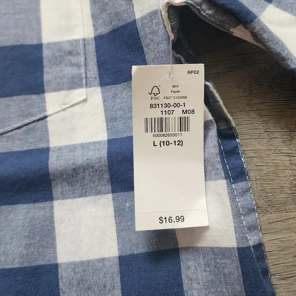 NWT Old Navy Boy's Plaid Short Sleeve Casual Button Down Shirt Large L 10-12
